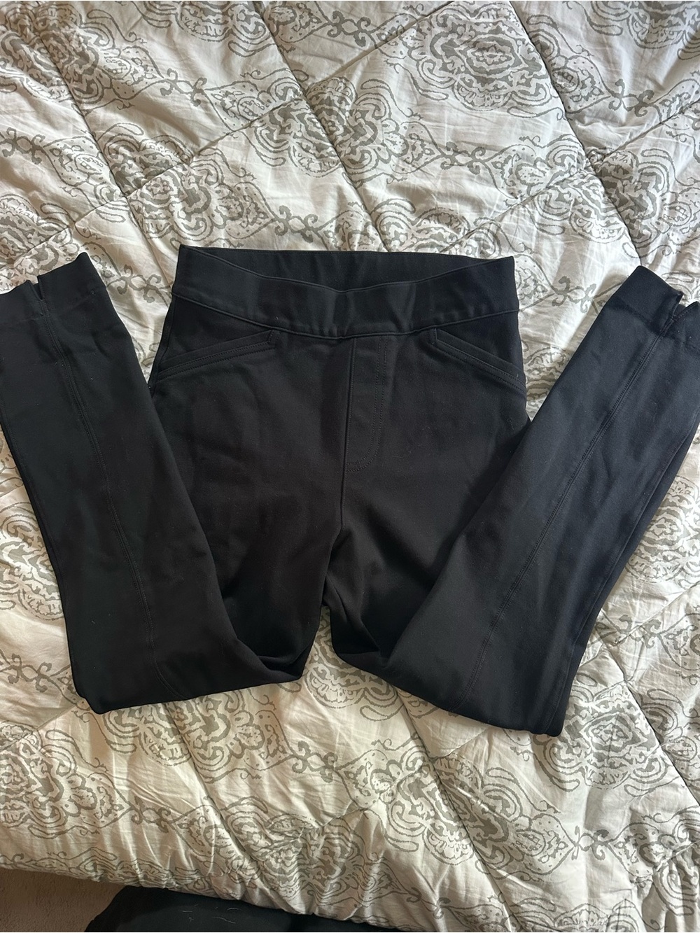 SPANX The Perfect Black Back Seam Skinny Pant | Size Small